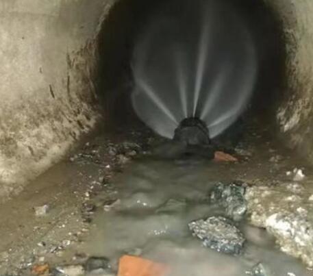 南朗镇市政管道清淤